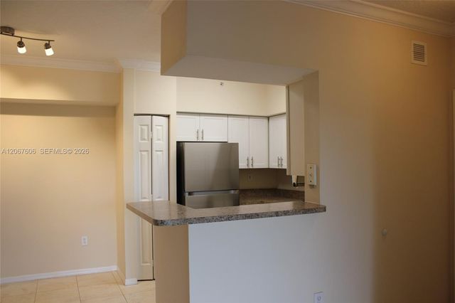 11730 SW 2nd Street 12304, Pembroke Pines, FL 33025