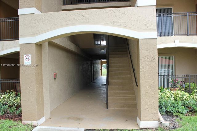 11730 SW 2nd Street 12304, Pembroke Pines, FL 33025