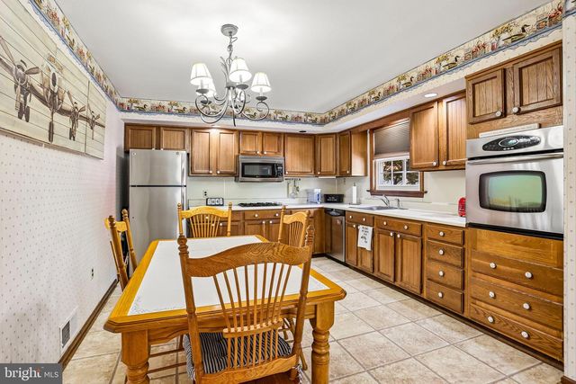 816 MITCHELL AVE, Morton, PA 19070