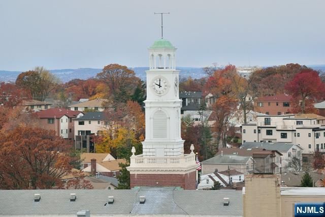 2200 N Central Avenue 10C, Fort Lee, NJ 07024