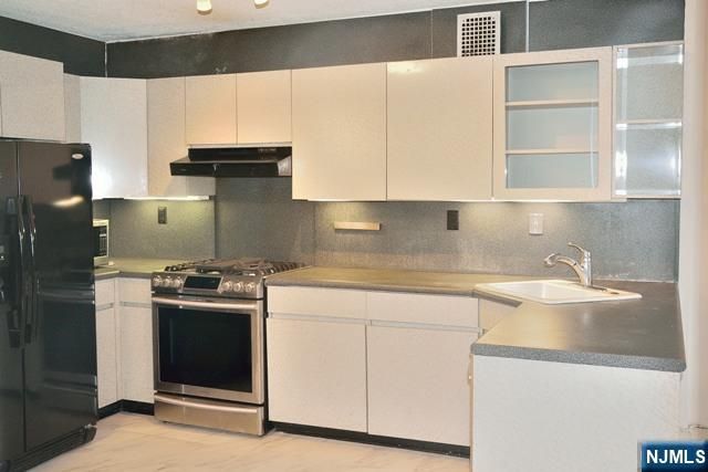 2200 N Central Avenue 10C, Fort Lee, NJ 07024