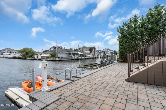 339 Bay Lane, Mantoloking, NJ 08738