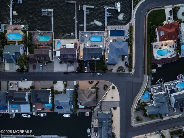 339 Bay Lane, Mantoloking, NJ 08738
