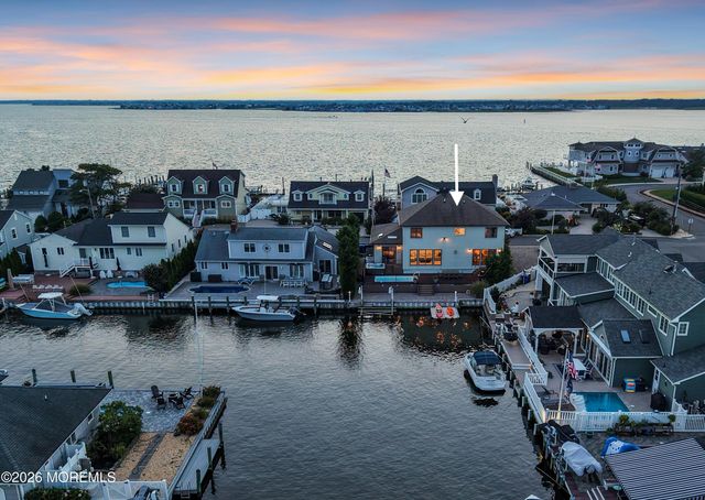 339 Bay Lane, Mantoloking, NJ 08738