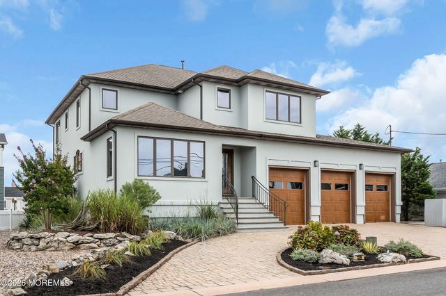 339 Bay Lane, Mantoloking, NJ 08738
