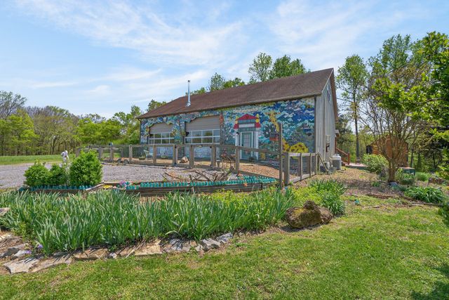181 Bynum Rd, Bell Buckle, TN 37020