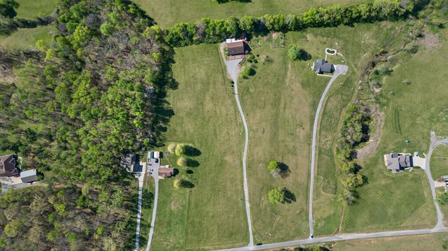 181 Bynum Rd, Bell Buckle, TN 37020