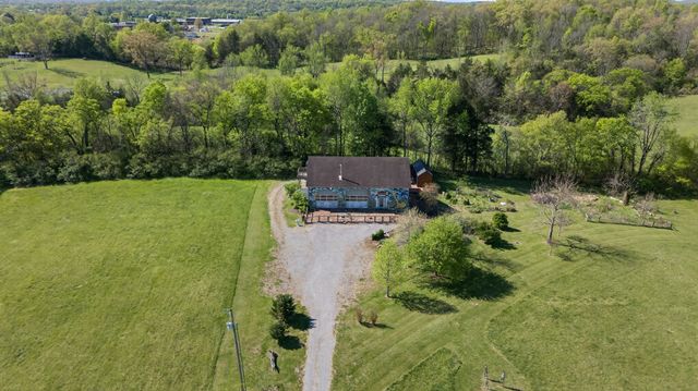 181 Bynum Rd, Bell Buckle, TN 37020