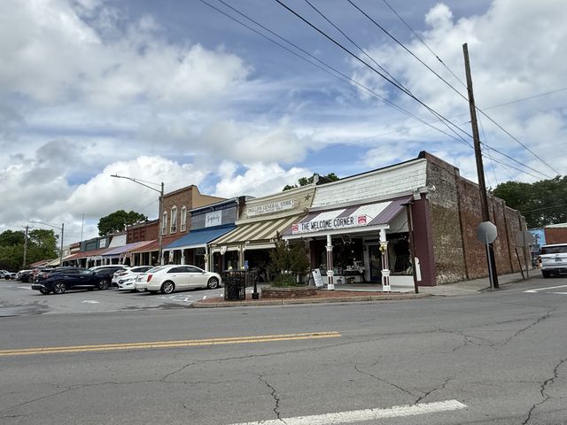 181 Bynum Rd, Bell Buckle, TN 37020