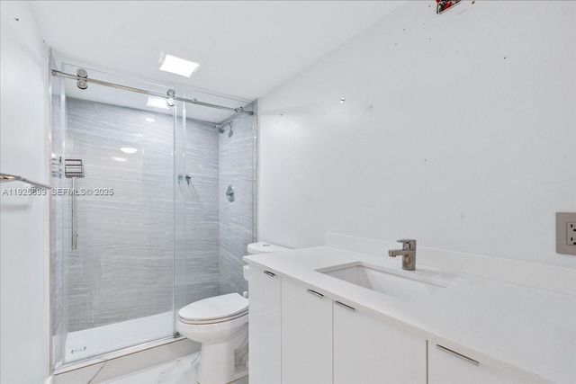 2303 Lucaya Ln E2, Coconut Creek, FL 33066