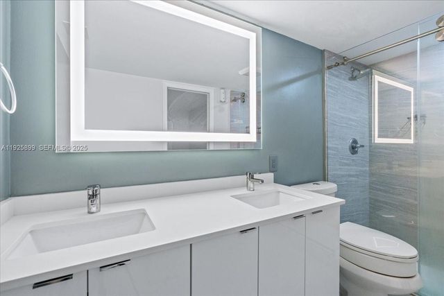 2303 Lucaya Ln E2, Coconut Creek, FL 33066