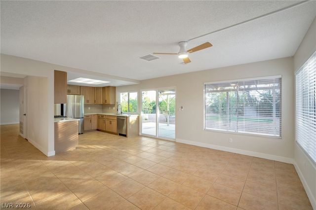 5279 Willowhaven Avenue, Las Vegas, NV 89120