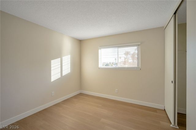 5279 Willowhaven Avenue, Las Vegas, NV 89120
