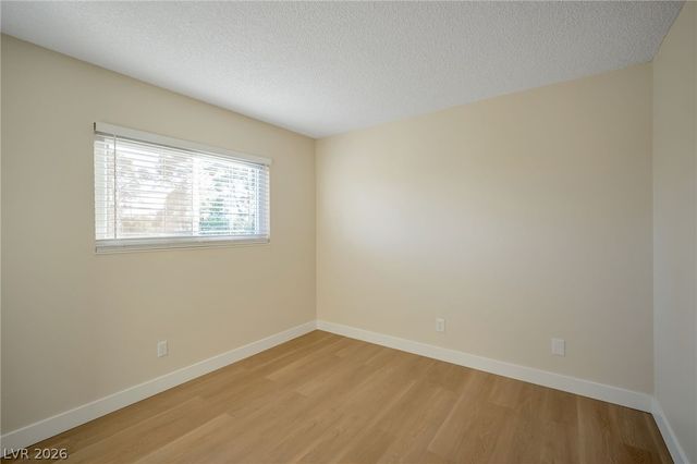 5279 Willowhaven Avenue, Las Vegas, NV 89120