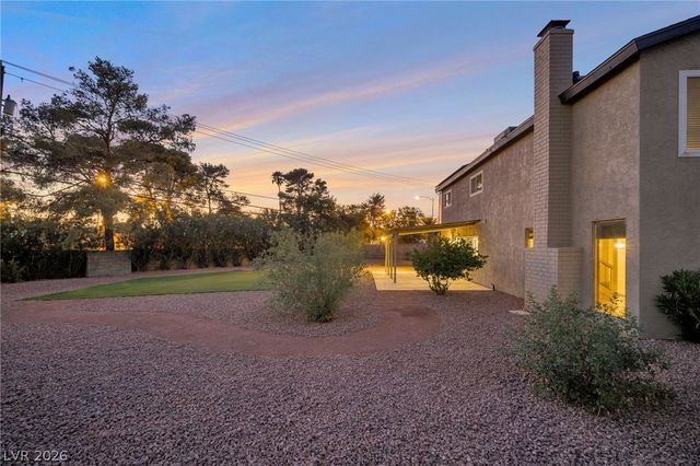 5279 Willowhaven Avenue, Las Vegas, NV 89120