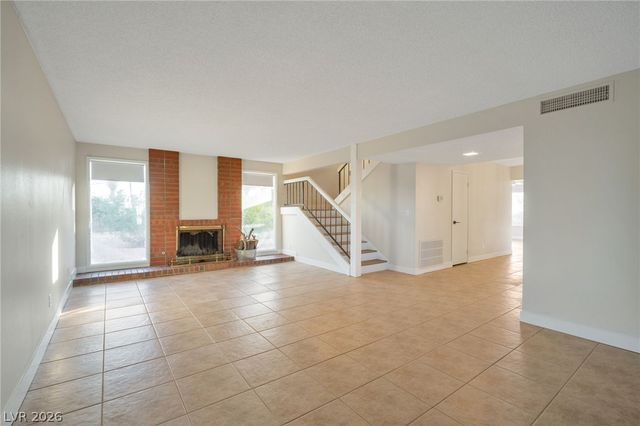 5279 Willowhaven Avenue, Las Vegas, NV 89120
