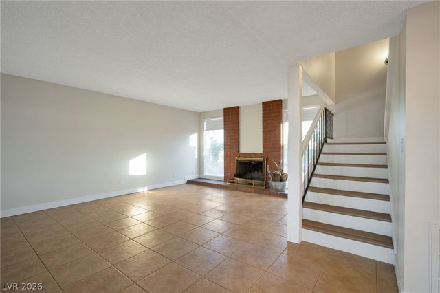 5279 Willowhaven Avenue, Las Vegas, NV 89120