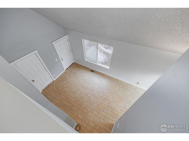 1029 Townley Cir, Longmont, CO 80501