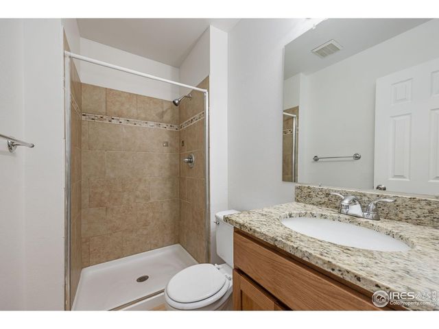 1029 Townley Cir, Longmont, CO 80501