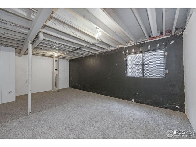 1029 Townley Cir, Longmont, CO 80501