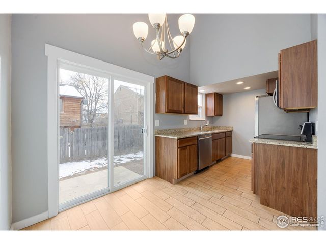 1029 Townley Cir, Longmont, CO 80501