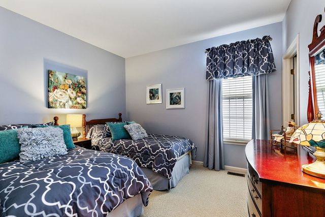 12234 Arlington Drive, Huntley, IL 60142