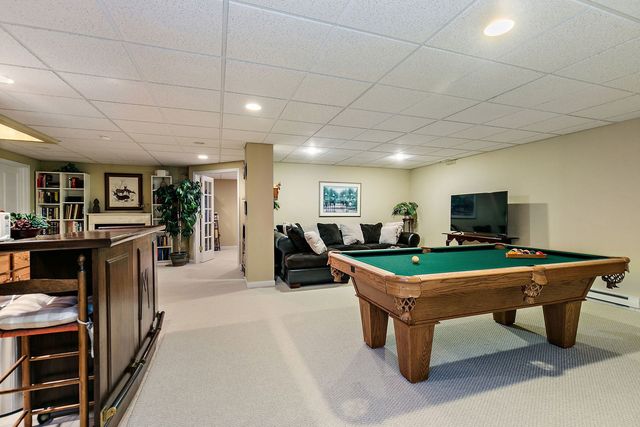 12234 Arlington Drive, Huntley, IL 60142