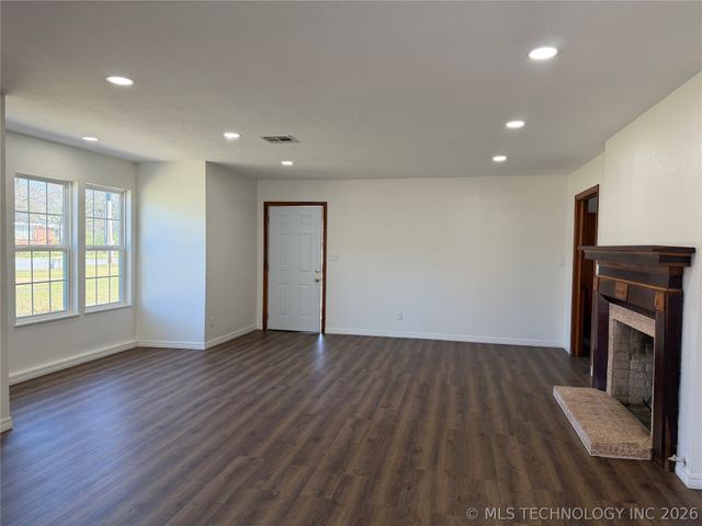 408 W Blair Avenue, Wilburton, OK 74578