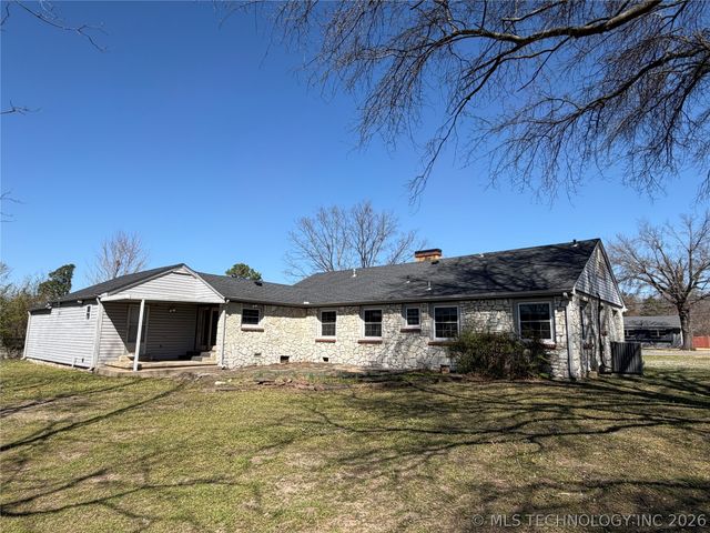 408 W Blair Avenue, Wilburton, OK 74578