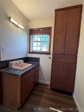 408 W Blair Avenue, Wilburton, OK 74578