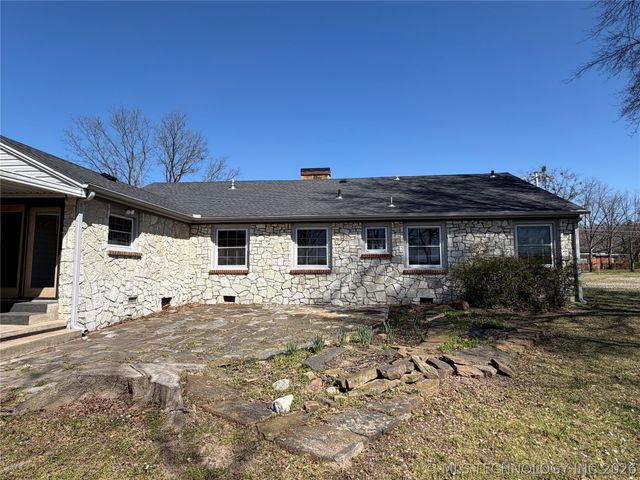 408 W Blair Avenue, Wilburton, OK 74578