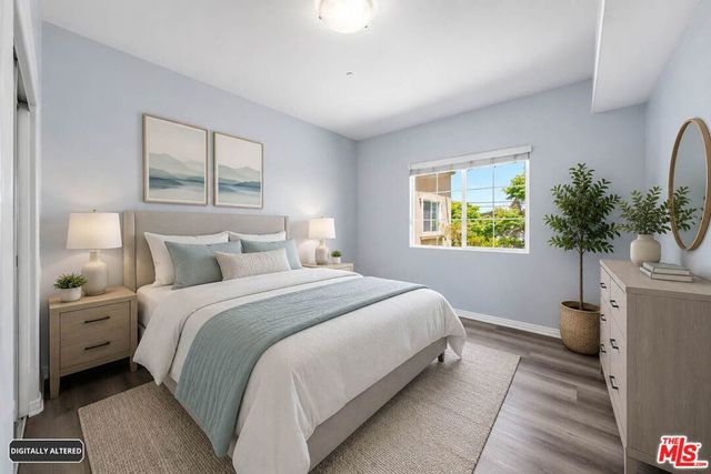1408 W WASHINGTON Boulevard 202, Los Angeles, CA 90007