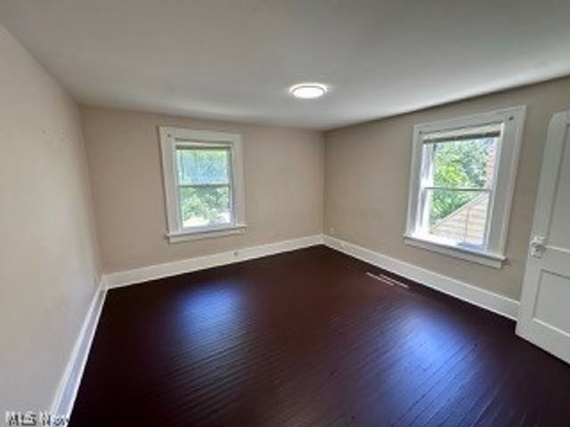 700 Noble Avenue, Akron, OH 44320