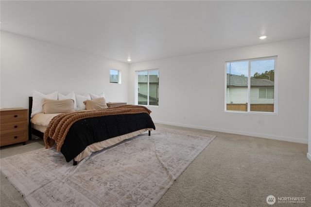 13411 Liberty Place E, Puyallup, WA 98374