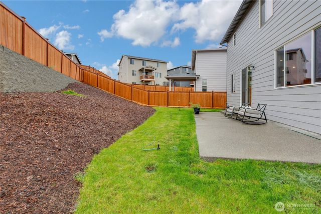 13411 Liberty Place E, Puyallup, WA 98374