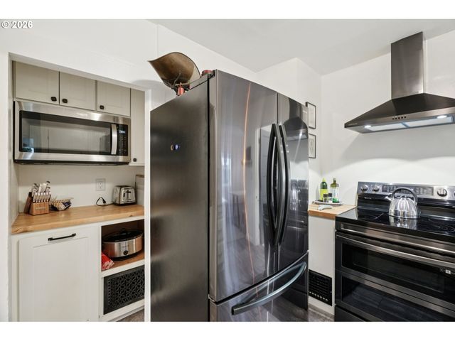 7 Se 52ND Ave, Portland, OR 97215