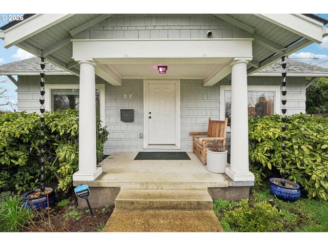 7 Se 52ND Ave, Portland, OR 97215