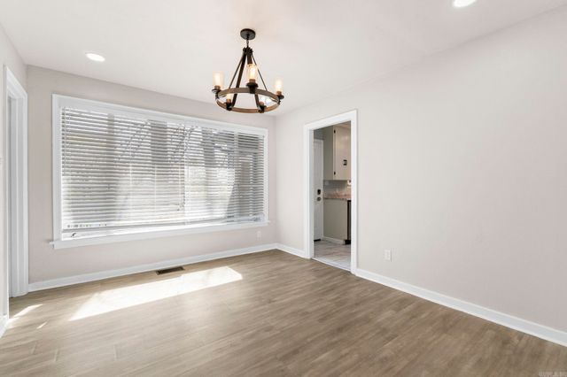 3 Fairhills Circle, Little Rock, AR 72205