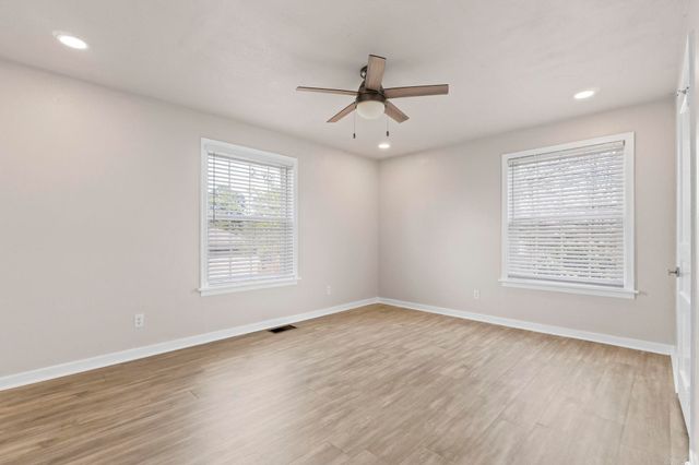 3 Fairhills Circle, Little Rock, AR 72205