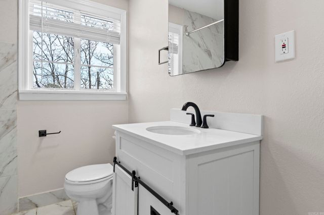 3 Fairhills Circle, Little Rock, AR 72205