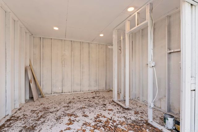 3 Fairhills Circle, Little Rock, AR 72205