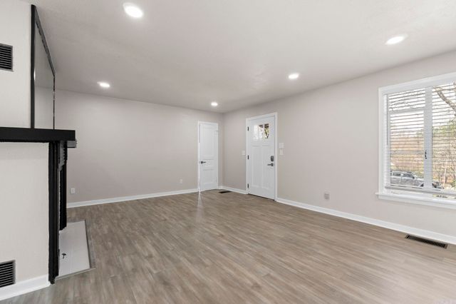 3 Fairhills Circle, Little Rock, AR 72205