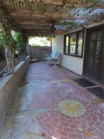 25447 Via Novia, Valencia, CA 91355