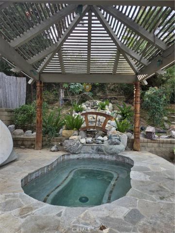 25447 Via Novia, Valencia, CA 91355