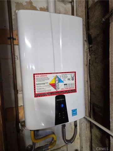 25447 Via Novia, Valencia, CA 91355