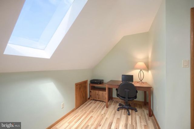 2429 TALL OAK LN, Glenville, PA 17329