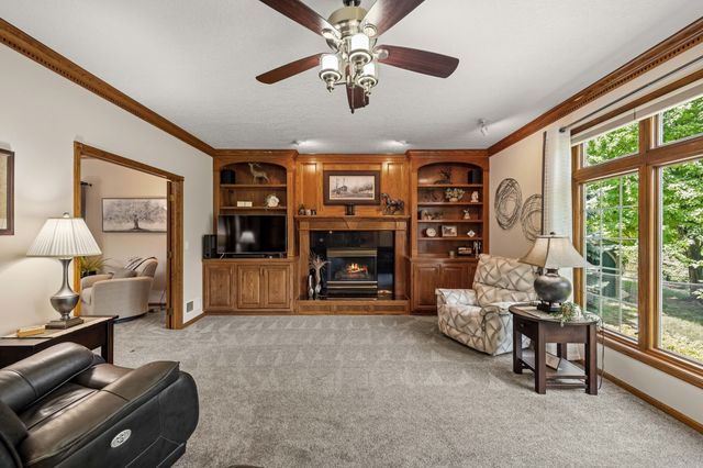 5756 Wentworth None, Johnston, IA 50131