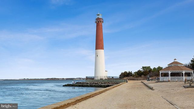 516 MERMAID DR, Barnegat, NJ 08005