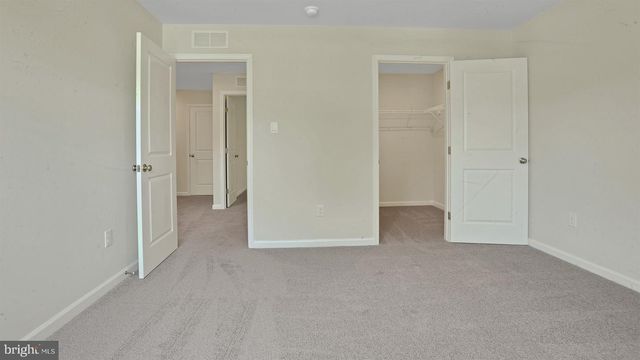 516 MERMAID DR, Barnegat, NJ 08005