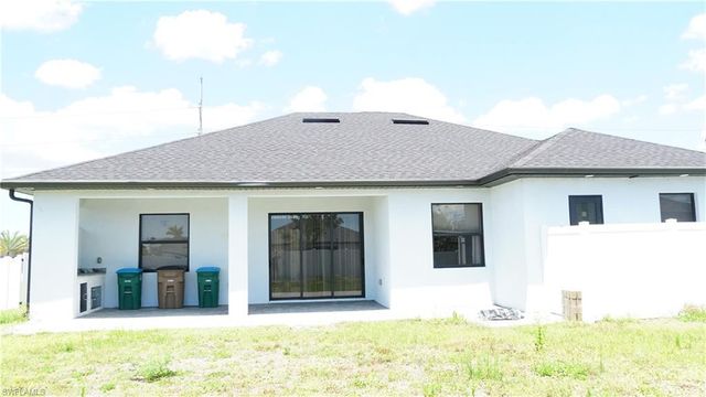 502 Tropicana PKWY W, Cape Coral, FL 33993